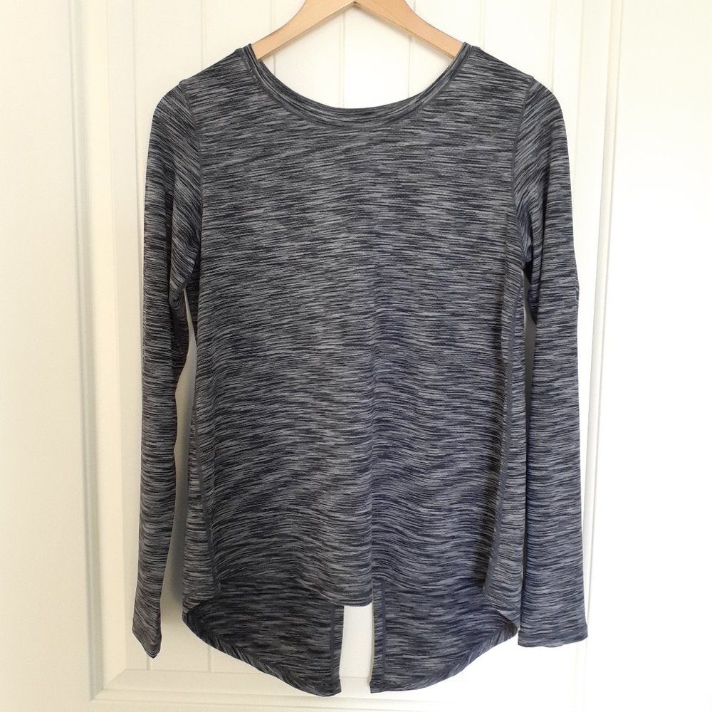 Zyia Split Back Long Sleeve Tee Blue Size L